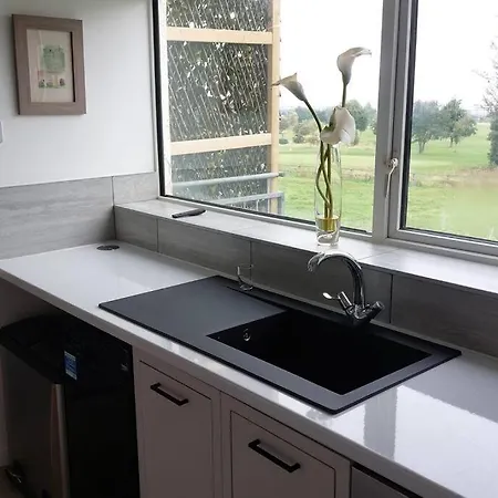 3 Bedroom Apartment With Golf Course View Newcastle upon Tyne Exterior photo