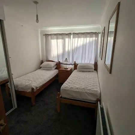 3 Bedroom Apartment With Golf Course View Newcastle upon Tyne Exterior photo